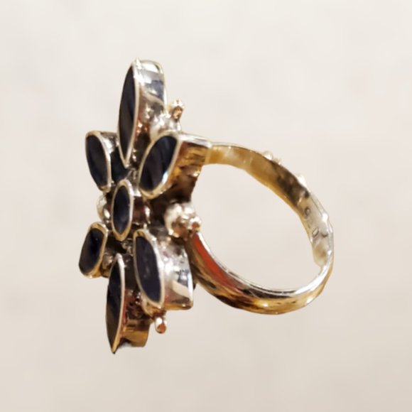 NWOT PERUVIAN High Quality Silver. Beautiful handmade dark blue flower ring. - Picture 6 of 11